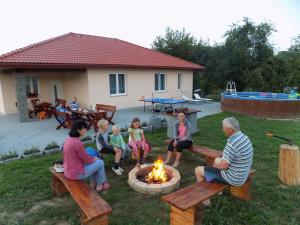 Hosté ubytování Holiday House Adrelot