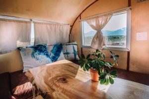 Postel nebo postele na pokoji v ubytování Hotel Luna Mystica