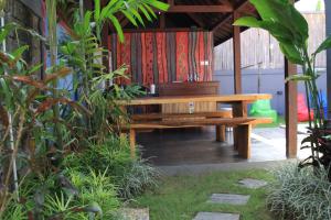 Gallery image of The Tipsy Gypsy Hostel in Canggu