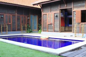 Gallery image of The Tipsy Gypsy Hostel in Canggu