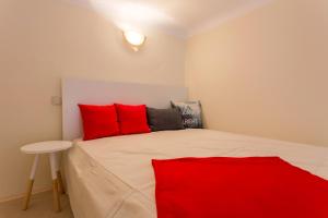 A bed or beds in a room at Jokai 3 Design Apartment