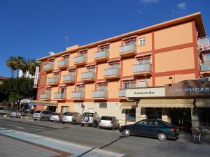 Photo de la galerie de l'établissement Apartamentos Turisticos Las Yucas, à Torre del Mar