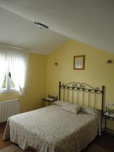 Postel nebo postele na pokoji v ubytování Casa Os Batans