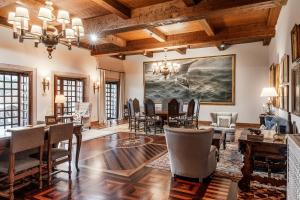 Зона вітальні в Parador de Baiona