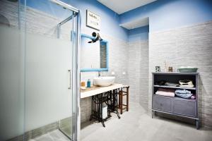 A bathroom at Trastevere Dream House