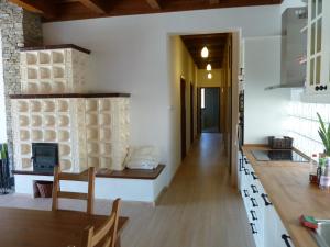 Khu vực ghế ngồi tại Villa Holiday