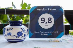 Certifikát, hodnocení, plakát nebo jiný dokument vystavený v ubytování Pension Panos