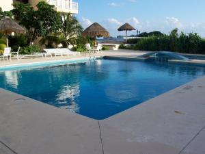 Bazén v ubytování Salvia Cancun Aparts nebo v jeho okolí