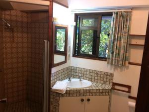 Raina Holiday Accommodation tesisinde bir banyo