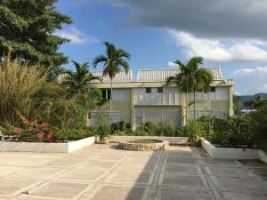 Zahrada ubytování Anna's Joye Seawind - Freeport, Montego Bay