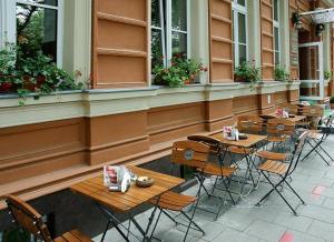 Un restaurant sau alt loc unde se poate mânca la Hotel Victoria