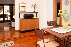 A kitchen or kitchenette at Vuemme 97