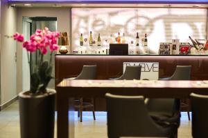 Φωτογραφία από το άλμπουμ του 12 Revay Hotel στη Βουδαπέστη