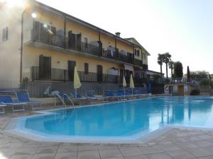 Bassein majutusasutuses Hotel Panoramica või selle lähedal
