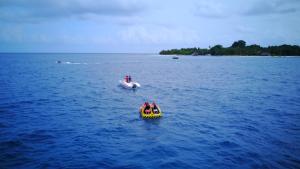 Gallery image of Rasdhoo Island Inn Beachfront in Rasdhoo