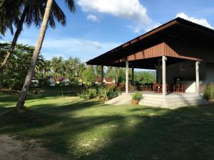 Zahrada ubytování Khao Lak Golden Coconut