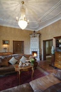 Posezení v ubytování Liepupe Manor + 37 fotografií