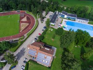 Bazén v ubytování Hotel Klosterhof nebo v jeho okolí