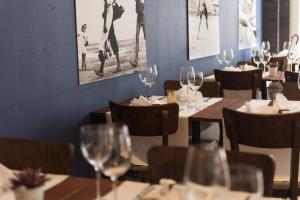 Um restaurante ou outro lugar para comer em Barracuda