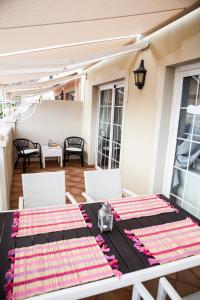Balkón alebo terasa v ubytovaní Duplex 2 bedrooms for you with Air Conditioner