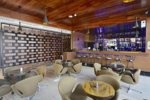 Lounge nebo bar v ubytování Sotis Hotel Kupang