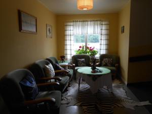 Posezení v ubytování Fredrika Hotell Jakt&Fiskecamp