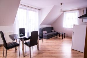 Foto dalla galleria di Apartamenty Zawory nad Jeziorem Kłodno a Chmielno