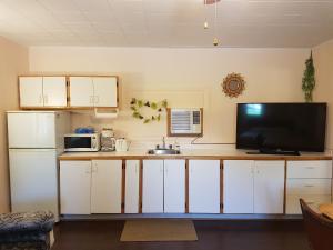 A kitchen or kitchenette at Motel Belair