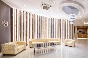 Posezení v ubytování Ramada Hotel by Wyndham Edirne