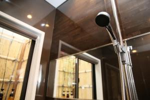 Un baño de Hosta Nijo Aoi 26 fotos más