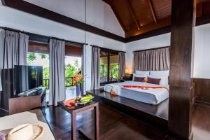 Afbeelding uit fotogalerij van New Star Beach Resort in Chaweng Noi Beach