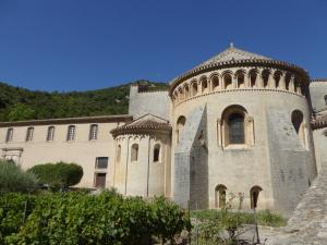 Photo de la galerie de l'établissement Well equipped village house close to historic centre - Pézenas, à Pézenas