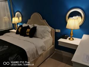Postel nebo postele na pokoji v ubytování 1 Day Car Hotel Station 18