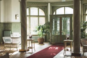 Istumisnurk majutusasutuses Kurhaus Bergün