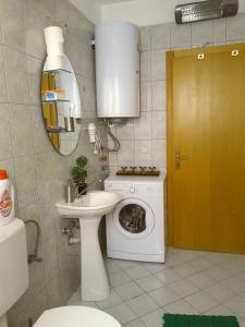 Una cocina o cocineta en Tiffany Apartment