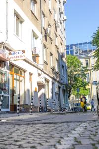 The building in which Az apartmant is located