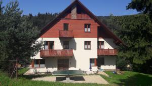 Budova, kde se apartmán nachází