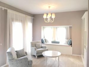 Posezení v ubytování Datca Doris Hotel