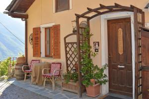 Nespecifikovaný výhled na hory nebo výhled na hory při pohledu z bed and breakfast