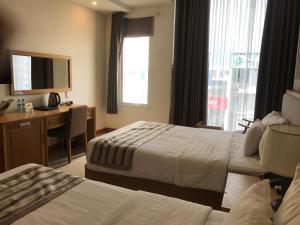 Gallery image of Elegant Hotel in Pleiku