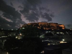 山景或在酒店看到的山景