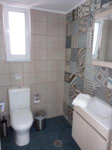 Ванная комната в Lefka's Villas