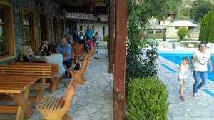 Hosté ubytování Etno Selo VRELO & Camping