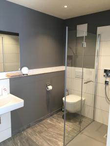 Ένα μπάνιο στο Bodenseeapartments Kunst & Design