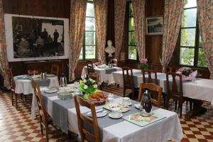 Εστιατόριο ή άλλο μέρος για φαγητό στο Chateau de Vouilly