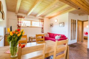 Część wypoczynkowa w obiekcie Apartment Bauernhof Thurnummerstall