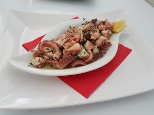 酒店内部或周边提供的食物
