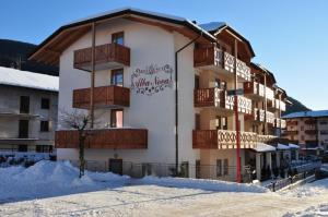 Budova, kde se aparthotel nachází