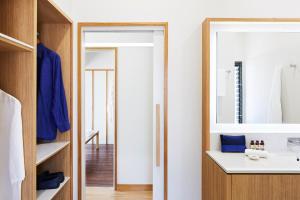 Bagno di Elements Of Byron
