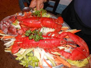Comida no hotel ou em algum lugar perto